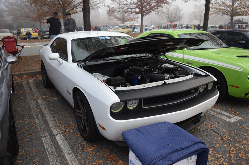 Illustration for article titled I went to Caffeine and Octane this morning and walked around some Challengers ...